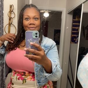 Meet your Posher, Jamillah